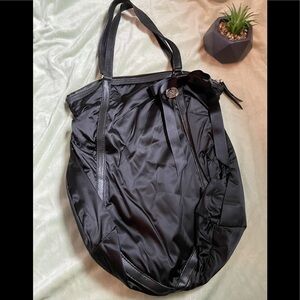 - 😆NWOT Henri bendal  Tote Double Handle  Shoulder Bag8"L x 10"W x 4"H